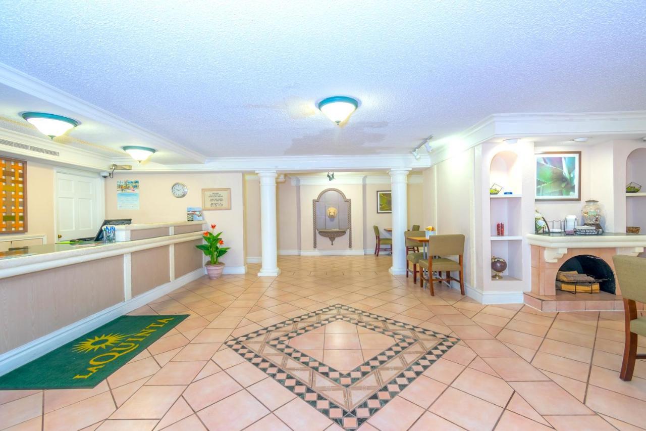 La Quinta Inn By Wyndham Clute Lake Jackson Экстерьер фото
